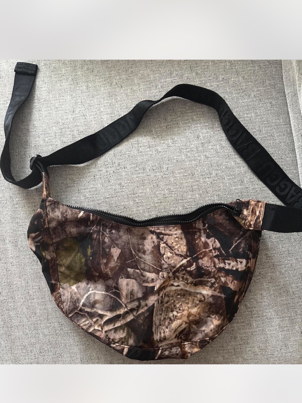 Photo Forest Baggu Medium Nylon Crescent (like new)